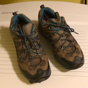 Merrell hiking shoe